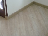 /album/posa-pvc-tarkett-starfloor-50-rovere-cerused-beige-pvc-a-doghe-con-spessore-0-5-mm/p1050182-jpg/