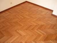 /album/ripristino-pavimento-in-legno-in-essenza-di-faggio-spessore-22-m-m-posato-su-cartacatramata-senza-utilizzo-di-collanti-e-fissaggio-con-chiodi/p1050772-jpg/
