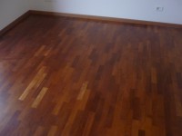 /album/rripristino-pavimento-in-legno-in-essenza-di-iroko-pasta-gialla-come-alcune-essenze-legnose-questo-legno-tende-a-scurirsi-nel-tempo-per-lossidazione-dovuta-dalla-luce-naturale-e-la-stessa-essenza-legnosa/p1050834-jpg/